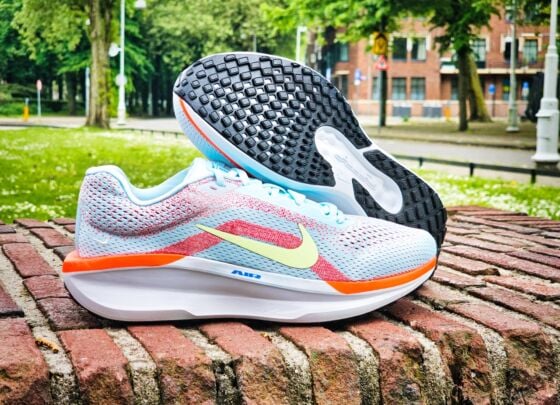 Nike Winflo 11 - half side view